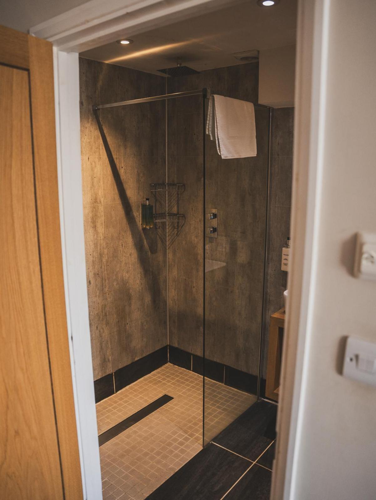 Hotel Crossways 5*